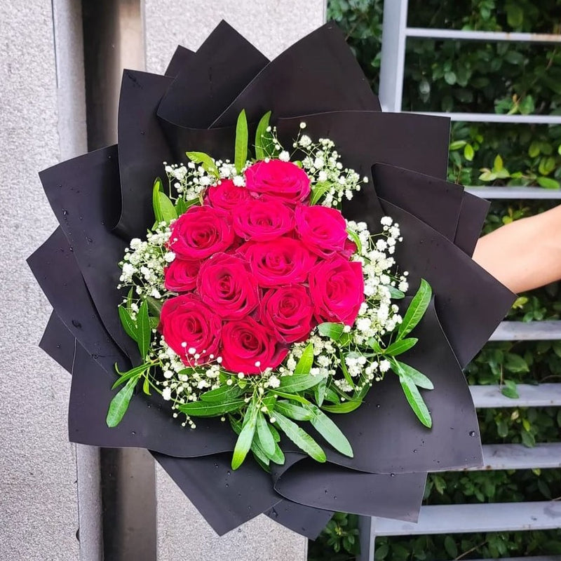 Dozen of devotion bouquet